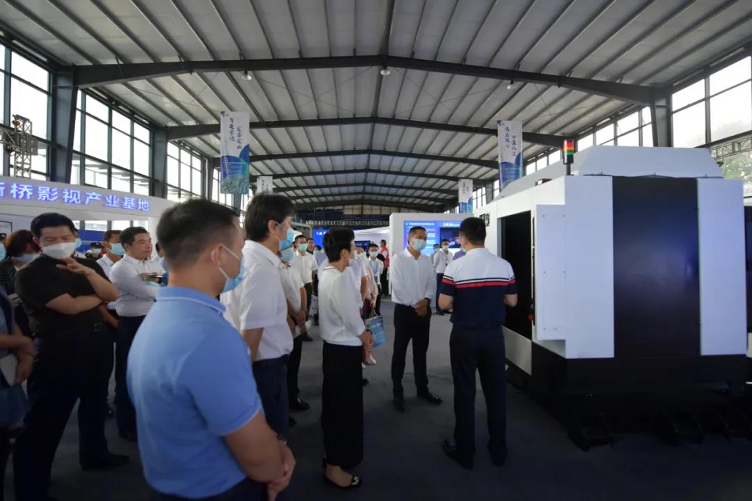 筑梦湾区,智造新桥| 2020宝安区重大项目与产业空间资源对接会圆满收官 筑梦湾区,智造新桥| 2020宝安区重大项目与产业空间资源对接会圆满收官